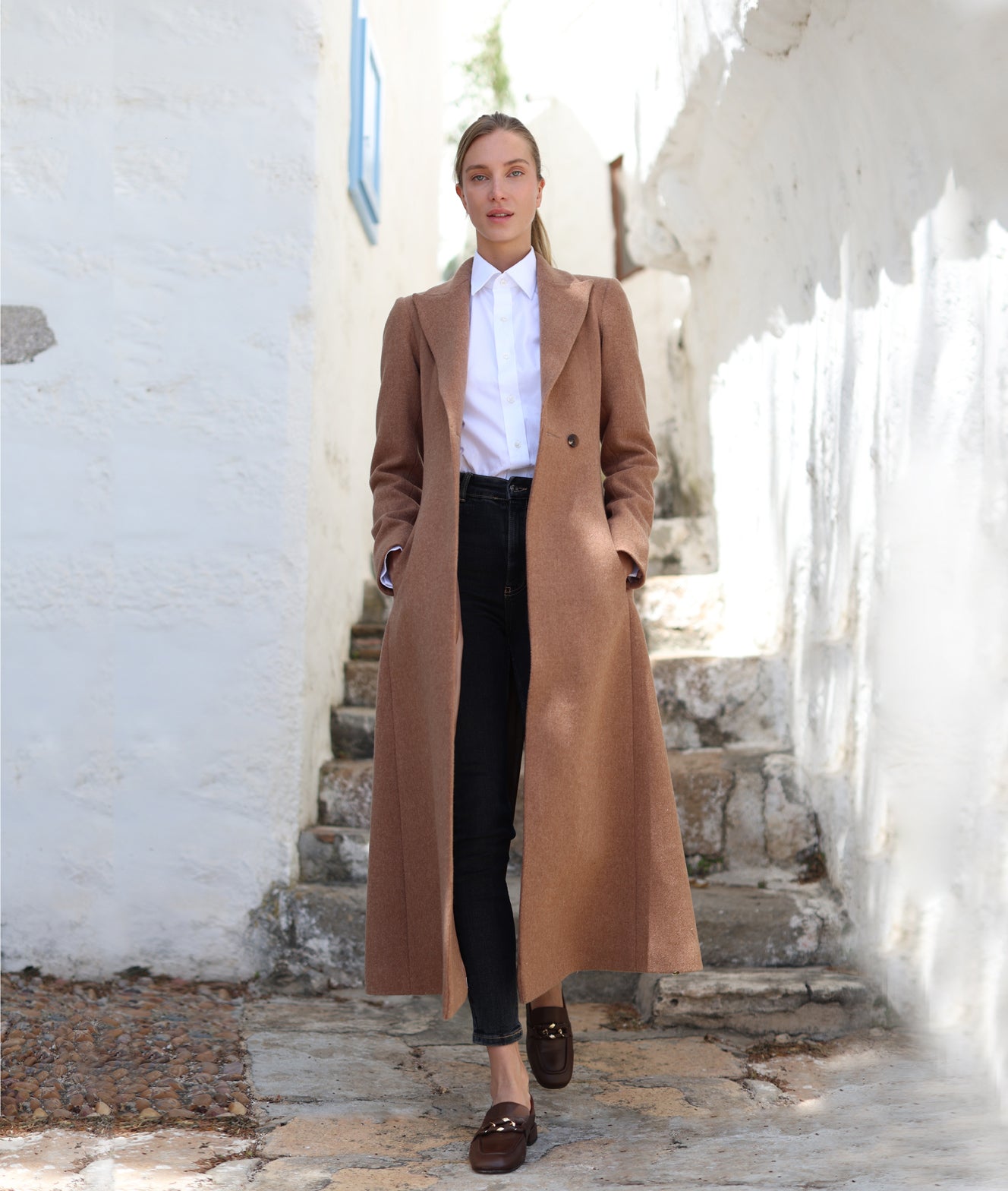 Coats – Katherine Hooker