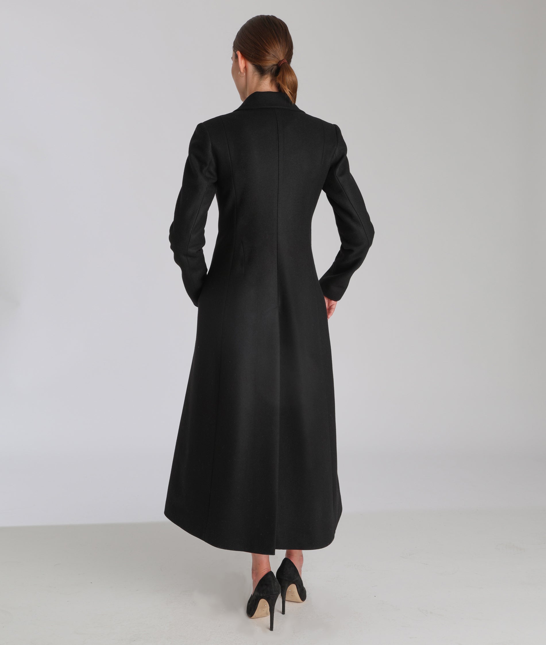Coats – Katherine Hooker