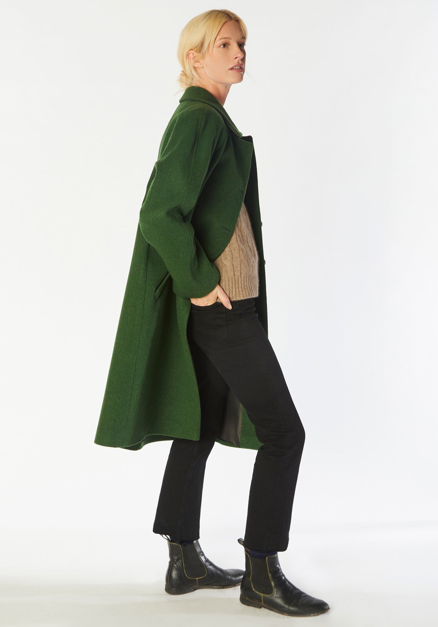 dari coat malachite wool